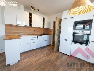 Pronájem bytu 2+KK Praha, Mezi školami č. 5