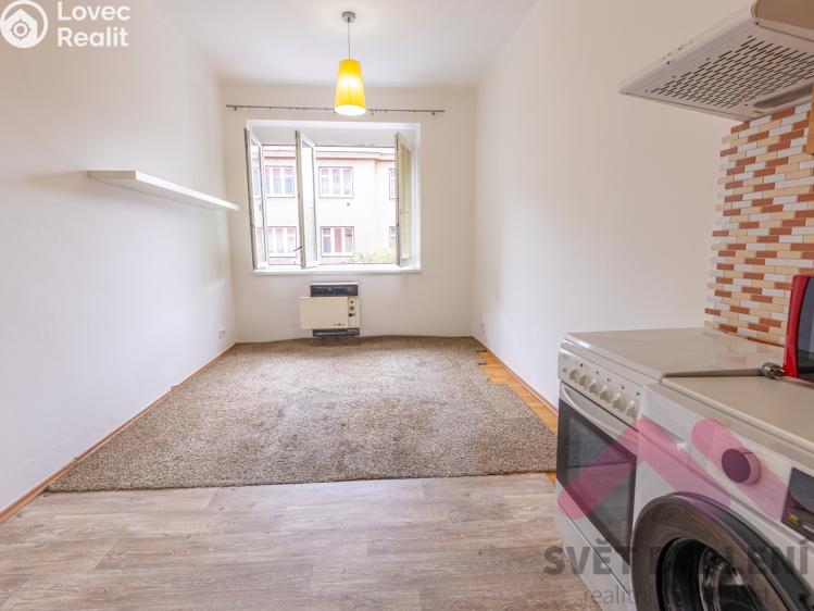 Pronájem bytu 2+KK Praha, V předpolí č. 2