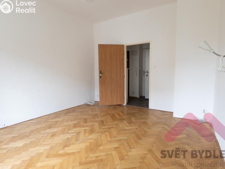 Pronájem bytu 2+KK Praha, V předpolí č. 8