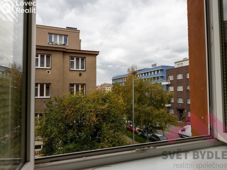 Pronájem bytu 2+KK Praha, V předpolí č. 14