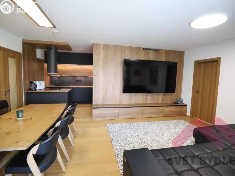 Продажа квартиры 4+KK Praha, Hodonínská č. 4