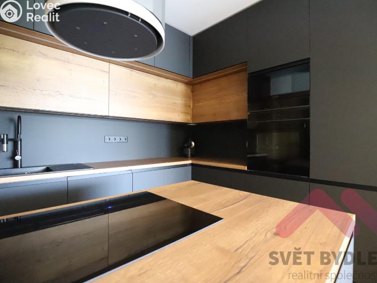 Продажа квартиры 4+KK Praha, Hodonínská č. 6