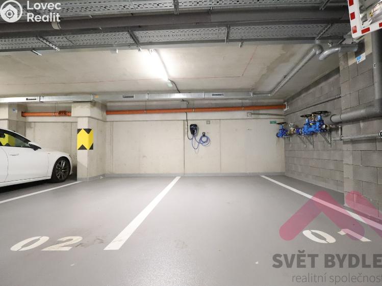 Продажа квартиры 4+KK Praha, Hodonínská č. 25