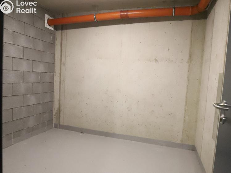 Продажа квартиры 4+KK Praha, Hodonínská č. 26