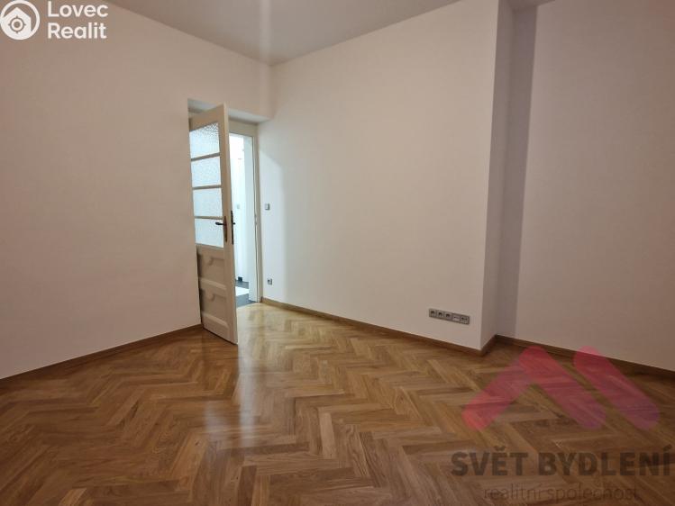 Pronájem bytu 3+KK Praha, Křížkovského č. 10