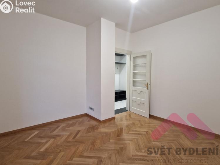 Pronájem bytu 3+KK Praha, Křížkovského č. 12