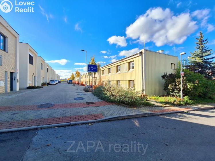 Prodej bytu 2+1 Praha, U trati č. 14