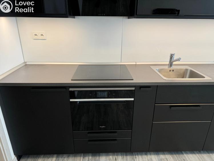 Pronájem bytu 4+KK Kladno, Děčínská 3213 č. 6