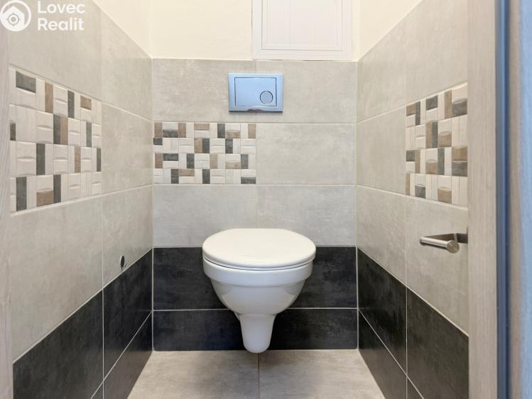 Pronájem bytu 4+KK Kladno, Děčínská 3213 č. 7