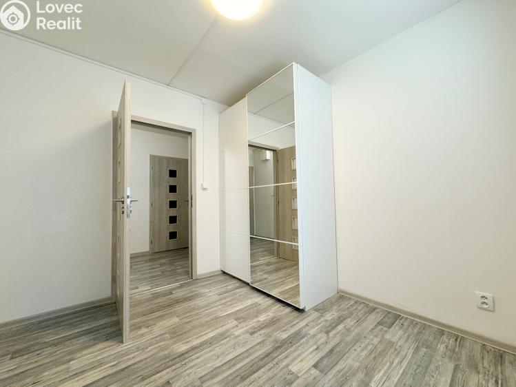 Pronájem bytu 4+KK Kladno, Děčínská 3213 č. 15