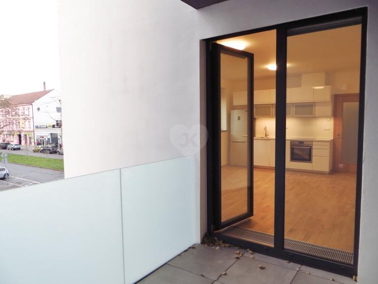 Pronájem bytu 2+KK Praha, Dělnická č. 10