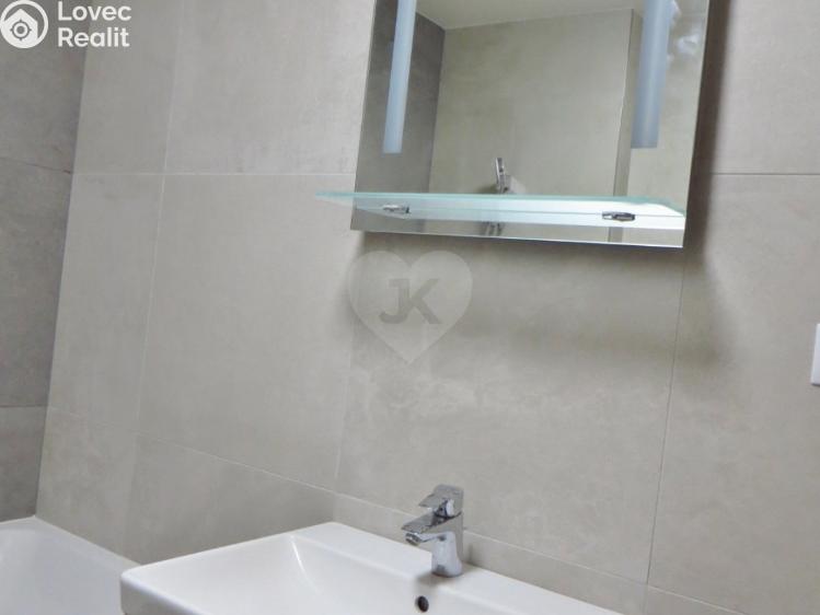 Pronájem bytu 2+KK Praha, Dělnická č. 13