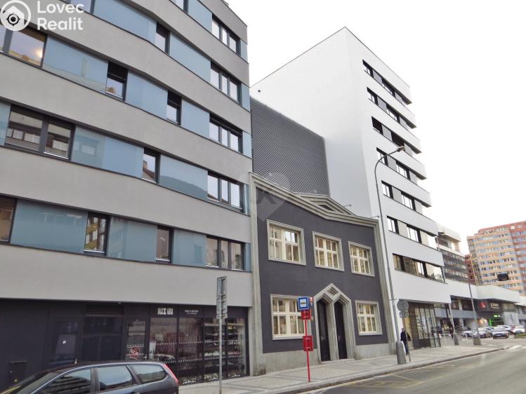 Pronájem bytu 2+KK Praha, Dělnická č. 21