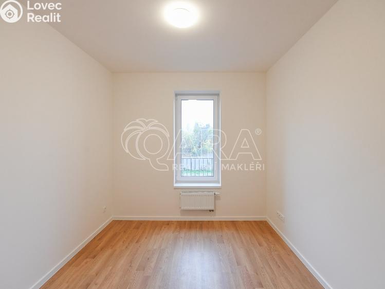 Pronájem bytu 3+KK Benešov, 102. pluku 2452 č. 8