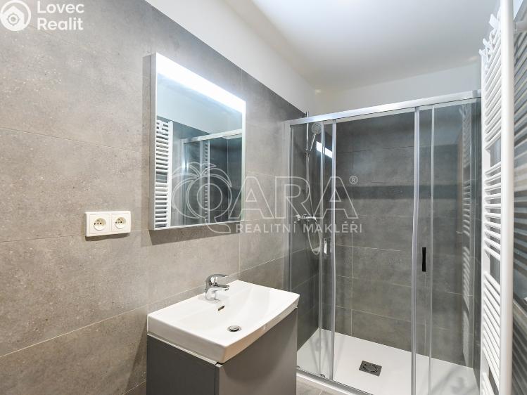 Pronájem bytu 3+KK Benešov, 102. pluku 2452 č. 10