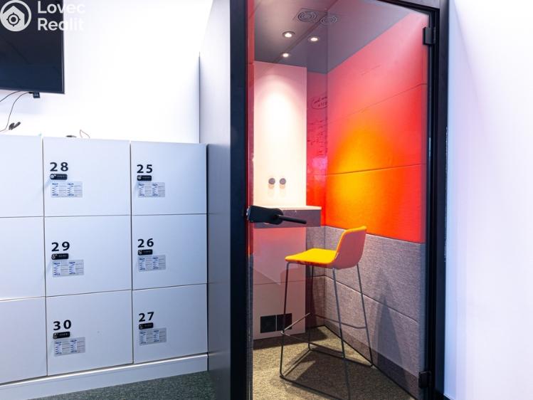 Pronájem kanceláře Praha, Sokolovská 85/104 č. 12