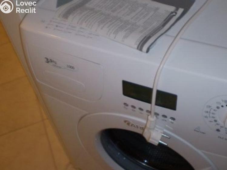 Pronájem bytu 1+1 Praha 1, Černý Most, Ocelková č. 10