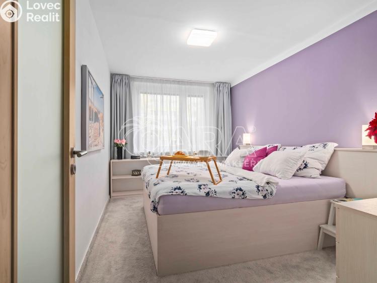 Prodej bytu 5+KK Praha, Španielova 1263/13 č. 23