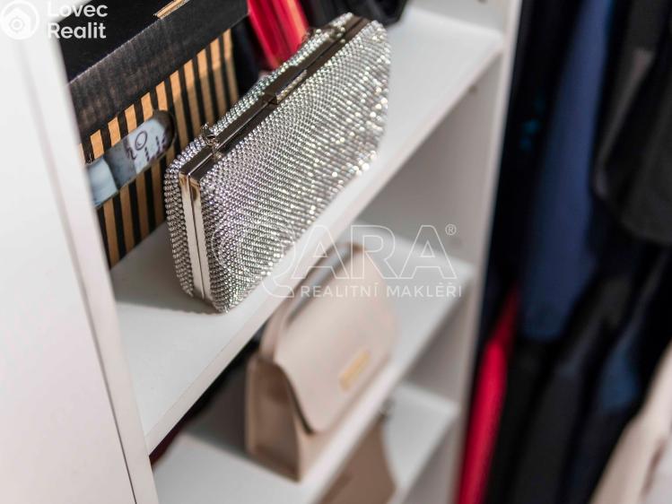 Prodej bytu 5+KK Praha, Španielova 1263/13 č. 22