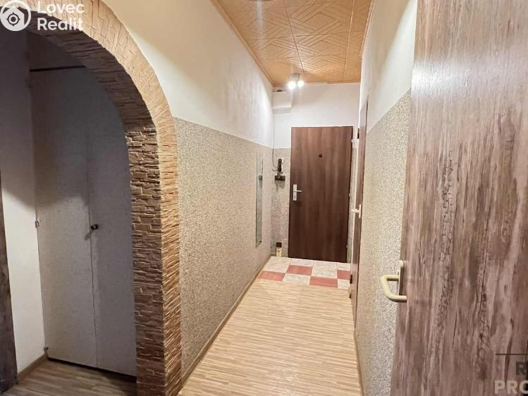 Prodej bytu 3+1 Třinec, Topolová č. 12