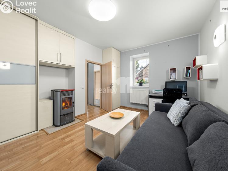 Prodej rodinného domu Cerhenice, Školská č. 6