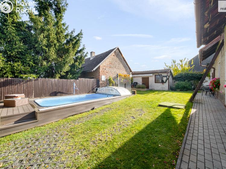 Prodej rodinného domu Cerhenice, Školská č. 12