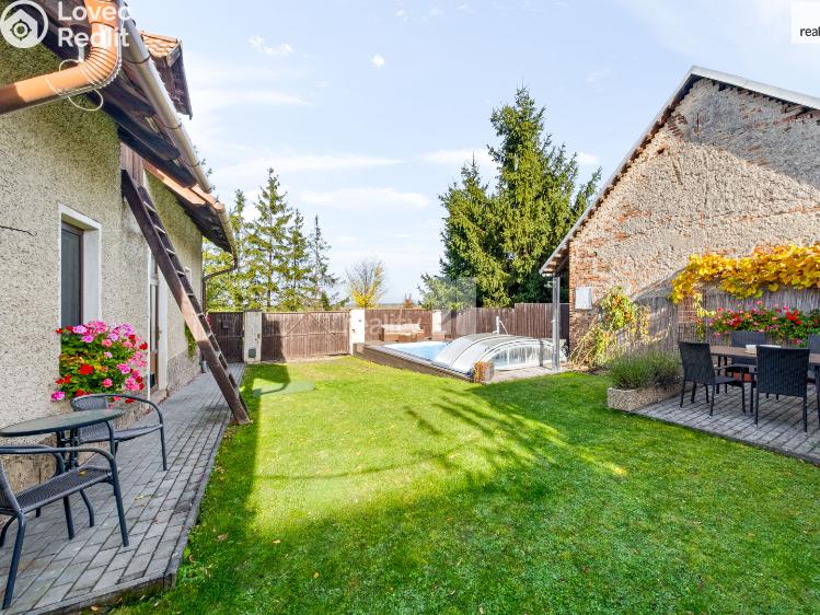 Prodej rodinného domu Cerhenice, Školská č. 14