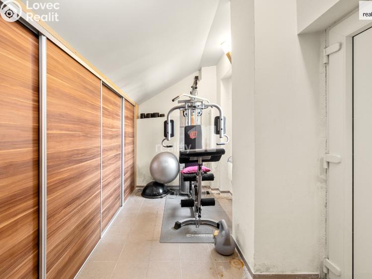 Prodej rodinného domu Cerhenice, Školská č. 18