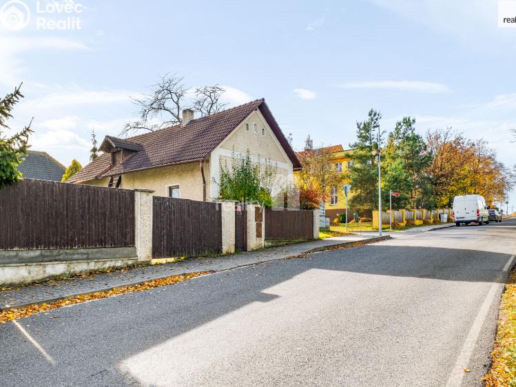 Prodej rodinného domu Cerhenice, Školská č. 21