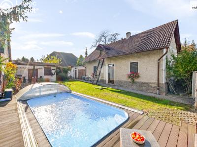 Продажа семейного дома Cerhenice, Školská č. 1