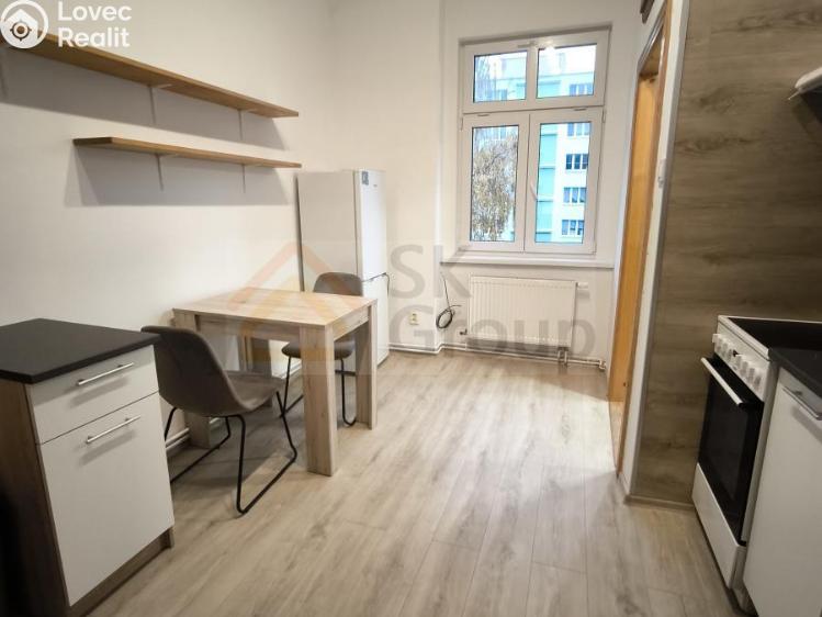 Pronájem atypického bytu Karlovy Vary, Sokolovská č. 4