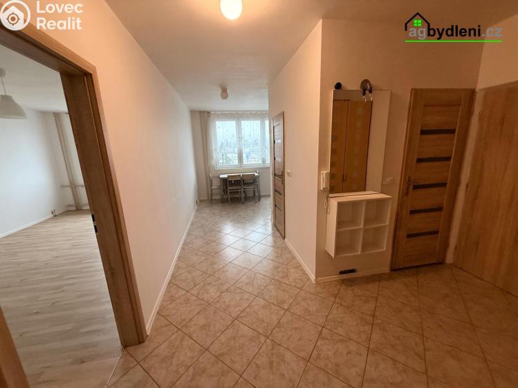 Pronájem bytu 2+1 Klatovy, Pod Hůrkou 556 č. 1