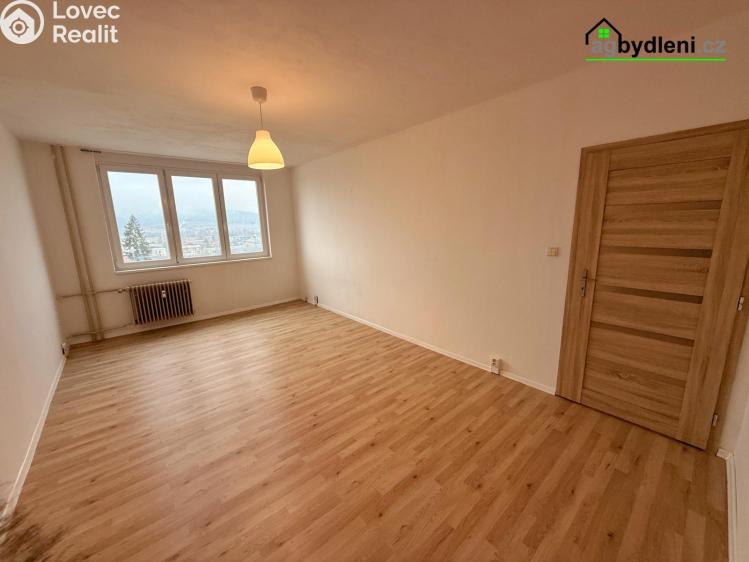 Pronájem bytu 2+1 Klatovy, Pod Hůrkou 556 č. 5