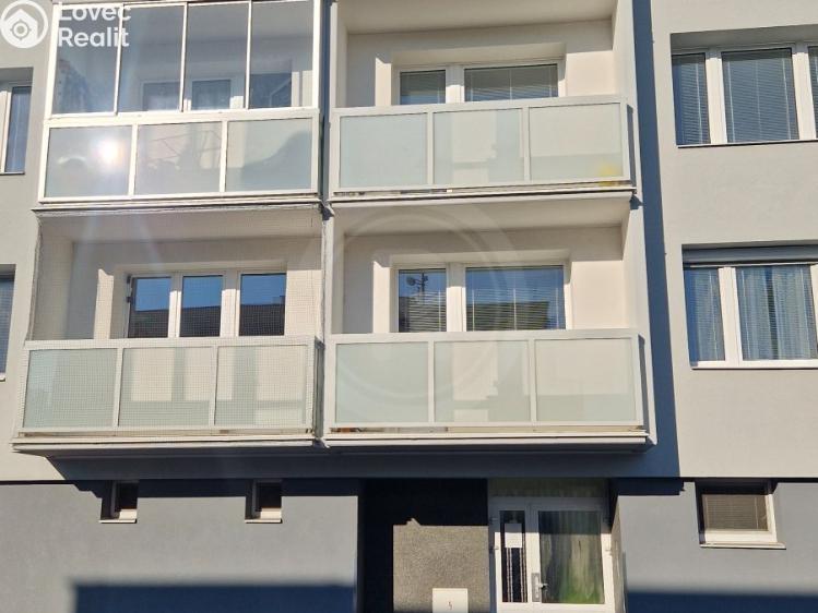 Pronájem bytu 1+1 České Budějovice, U Trojice 765/8 č. 13