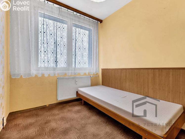 Prodej bytu 3+1 Most, Růžová 3088/17 č. 9