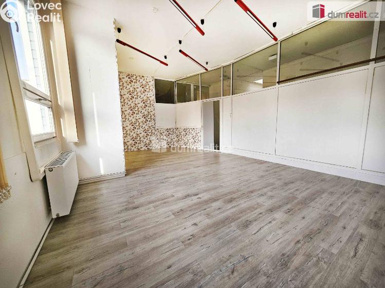Pronájem kanceláře Lovosice, Osvoboditelů č. 3