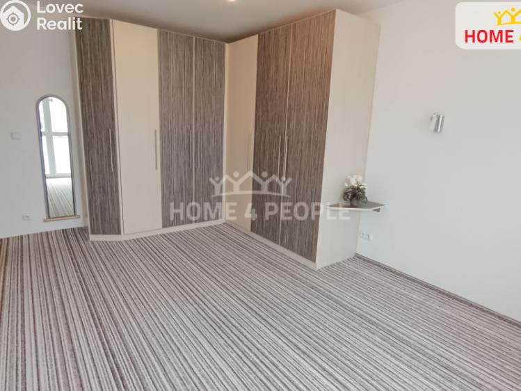 Аренда квартиры 2+1 Židlochovice, náměstí Míru č. 15