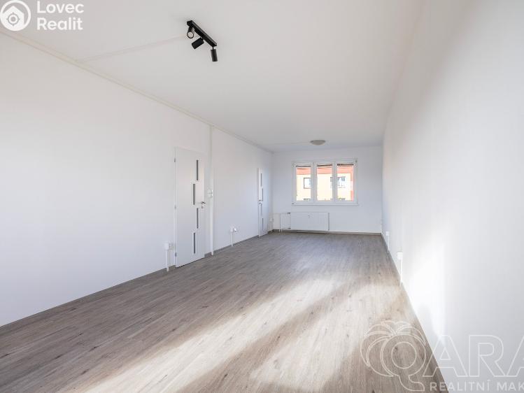 Продаж квартири 2+1 Praha, Arabská 572/2 č. 5