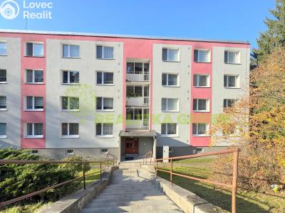 Sale apartment 2+1 Vsetín, Bratří Hlaviců 120 č. 1