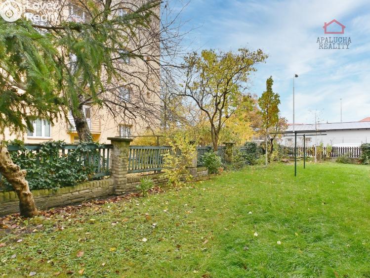 Prodej bytu 2+1 Praha, Pod lázní 1026/2 č. 17