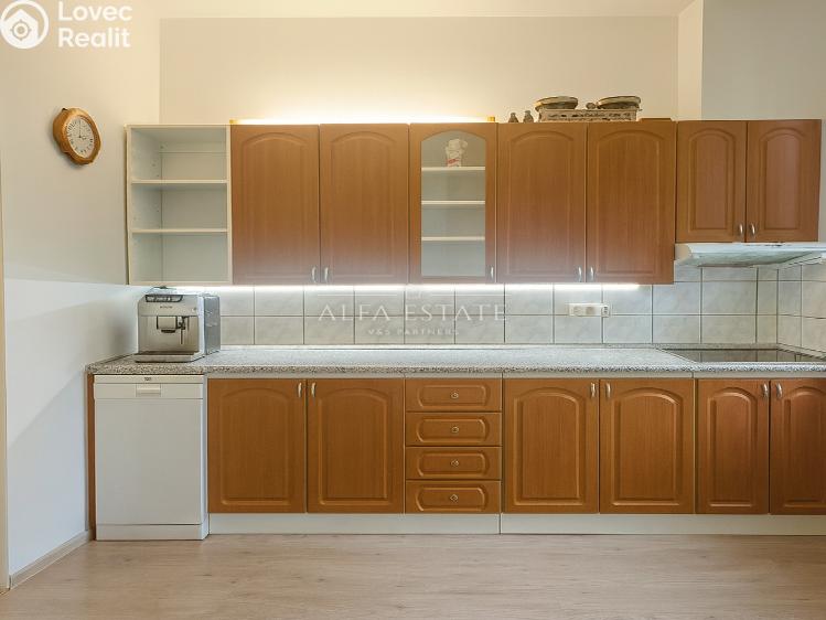 Prodej bytu 2+KK Karlovy Vary, Závodu míru č. 8