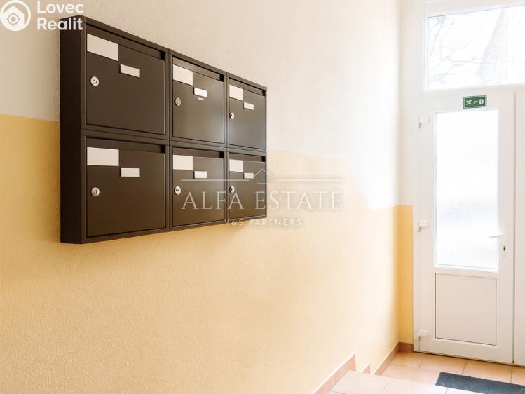 Prodej bytu 2+KK Karlovy Vary, Závodu míru č. 10