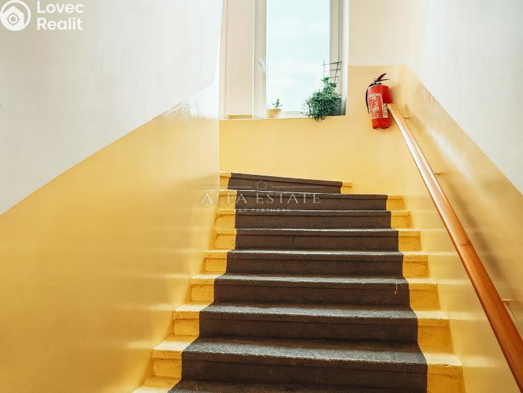 Prodej bytu 2+KK Karlovy Vary, Závodu míru č. 11