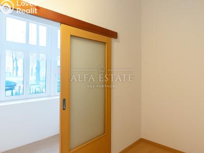 Prodej bytu 2+KK Karlovy Vary, Závodu míru č. 5