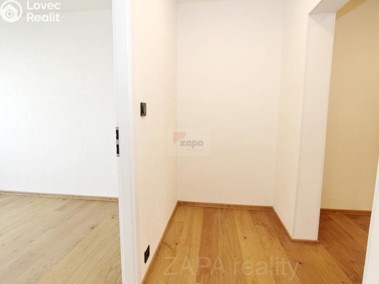 Rent office space Praha, Ratibořská 752/30 č. 11