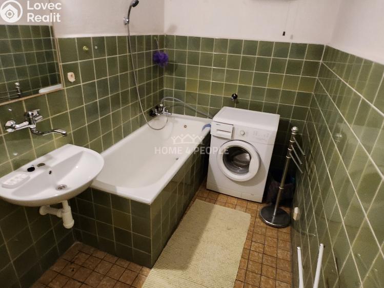 Pronájem bytu 1+1 Praha 10, Zvonková č. 7