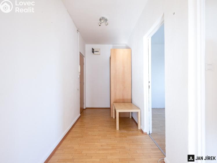 Pronájem bytu 2+1 Hradec Králové, Březhradská č. 12