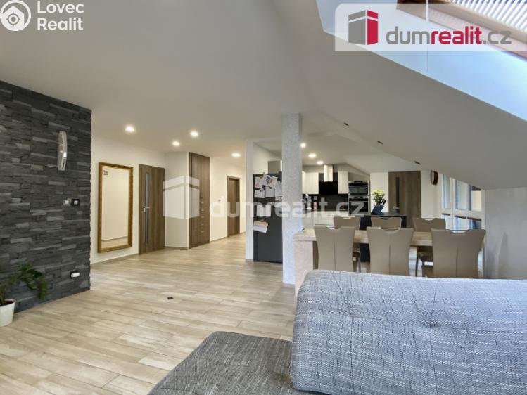 Pronájem činžovního domu Mariánské Lázně, třída Vítězství č. 7