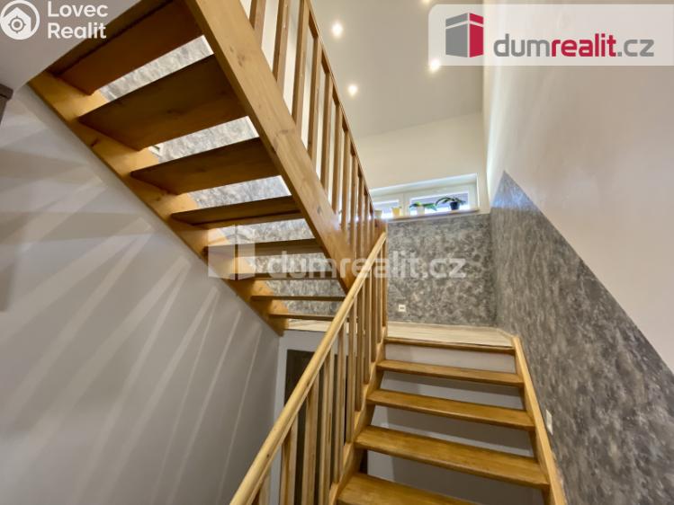 Pronájem činžovního domu Mariánské Lázně, třída Vítězství č. 30