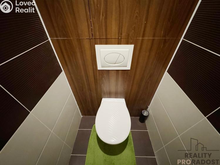 Prodej bytu 3+KK Praha, Hlivická č. 9